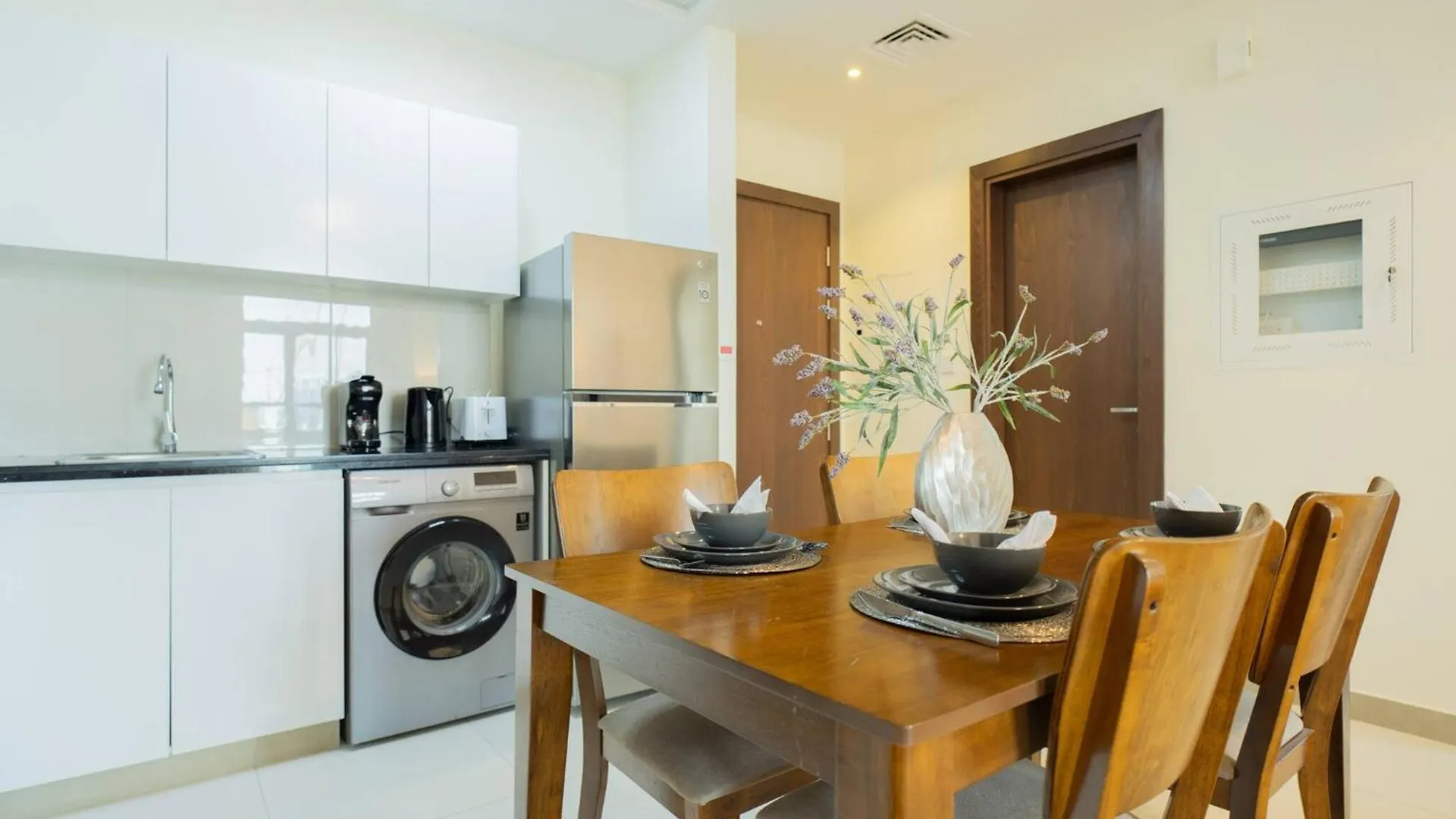 شقة 2Br Spacious Pearl With Stunning City Views - Holiday Boulevard دبي الإمارات العربية المتحدة